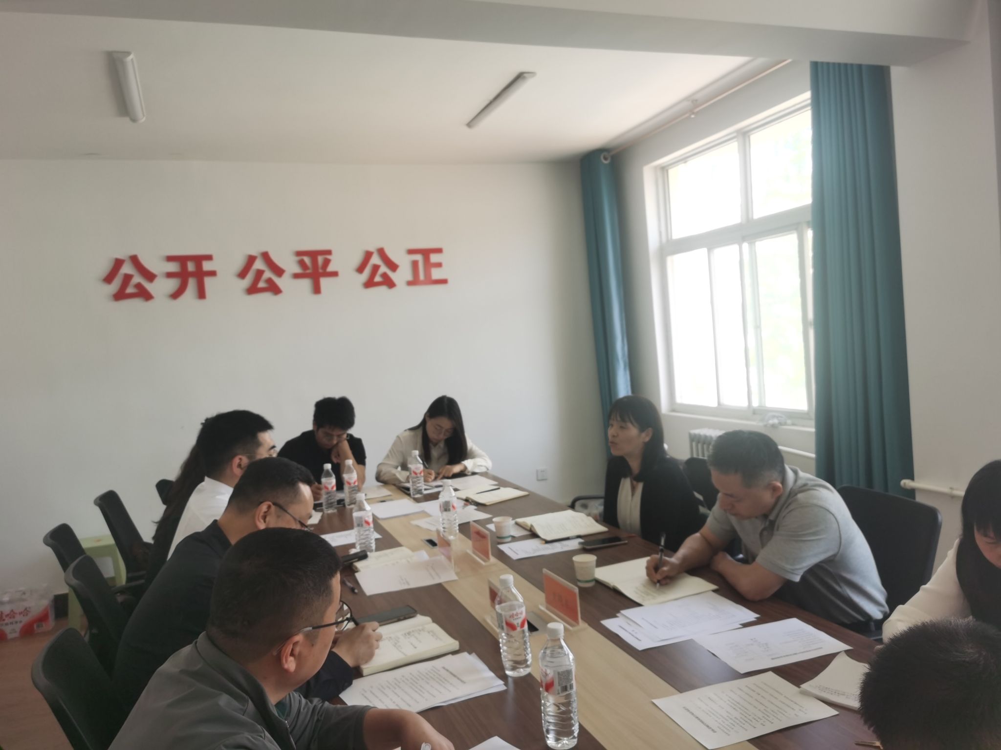 深入交流促規范 協同共進謀發展——我校召開招投標代理機構座談交流會
